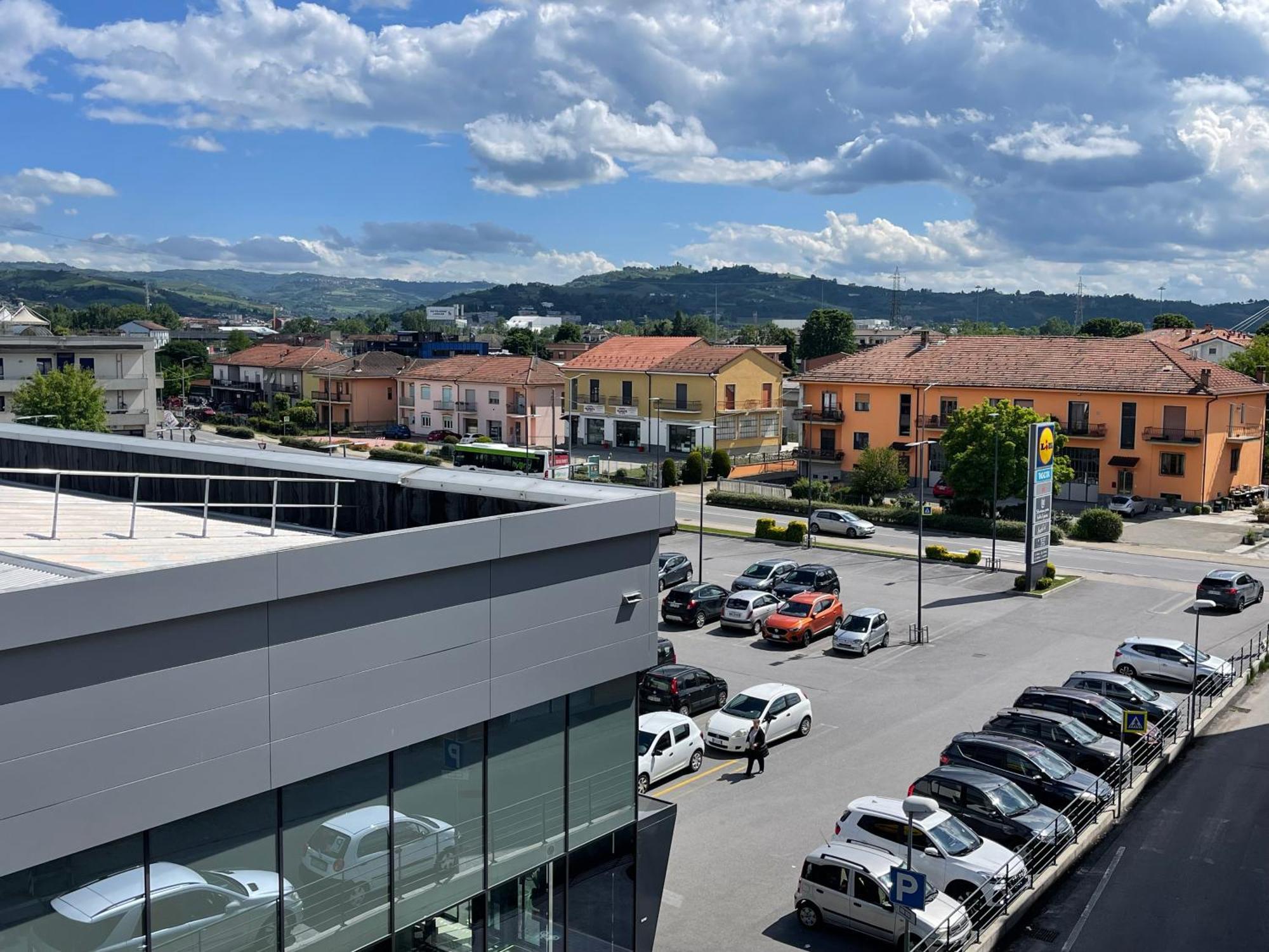 Appartamento Borgo Divino Alba  Esterno foto